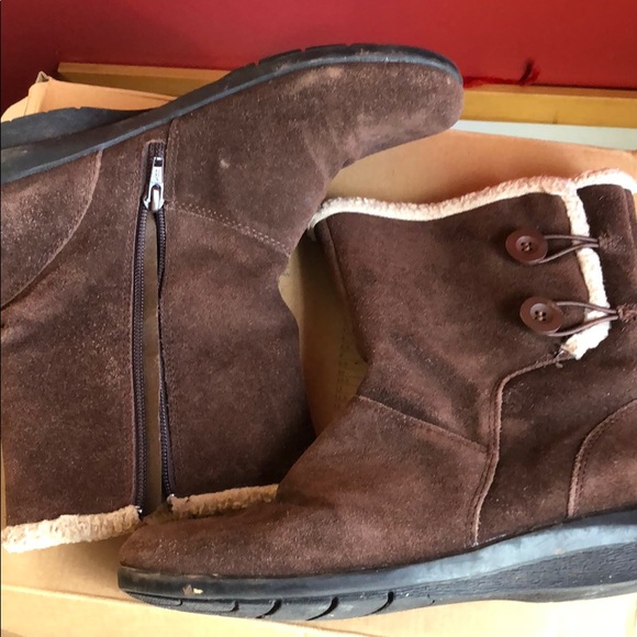 Clark faux fur boots - Picture 4 of 5